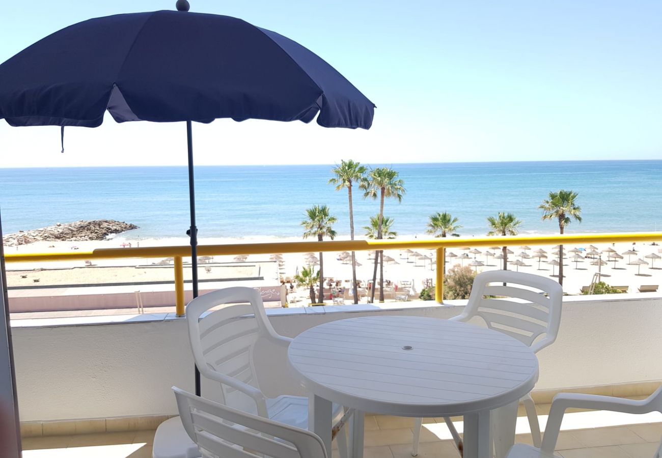 Apartment in Quarteira - Apartment with parking to 7 m beach