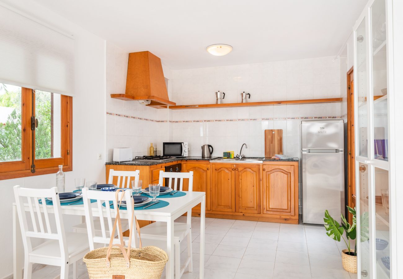 Apartment in Cala Blanca - Apartment for 4 people to 900 m beach