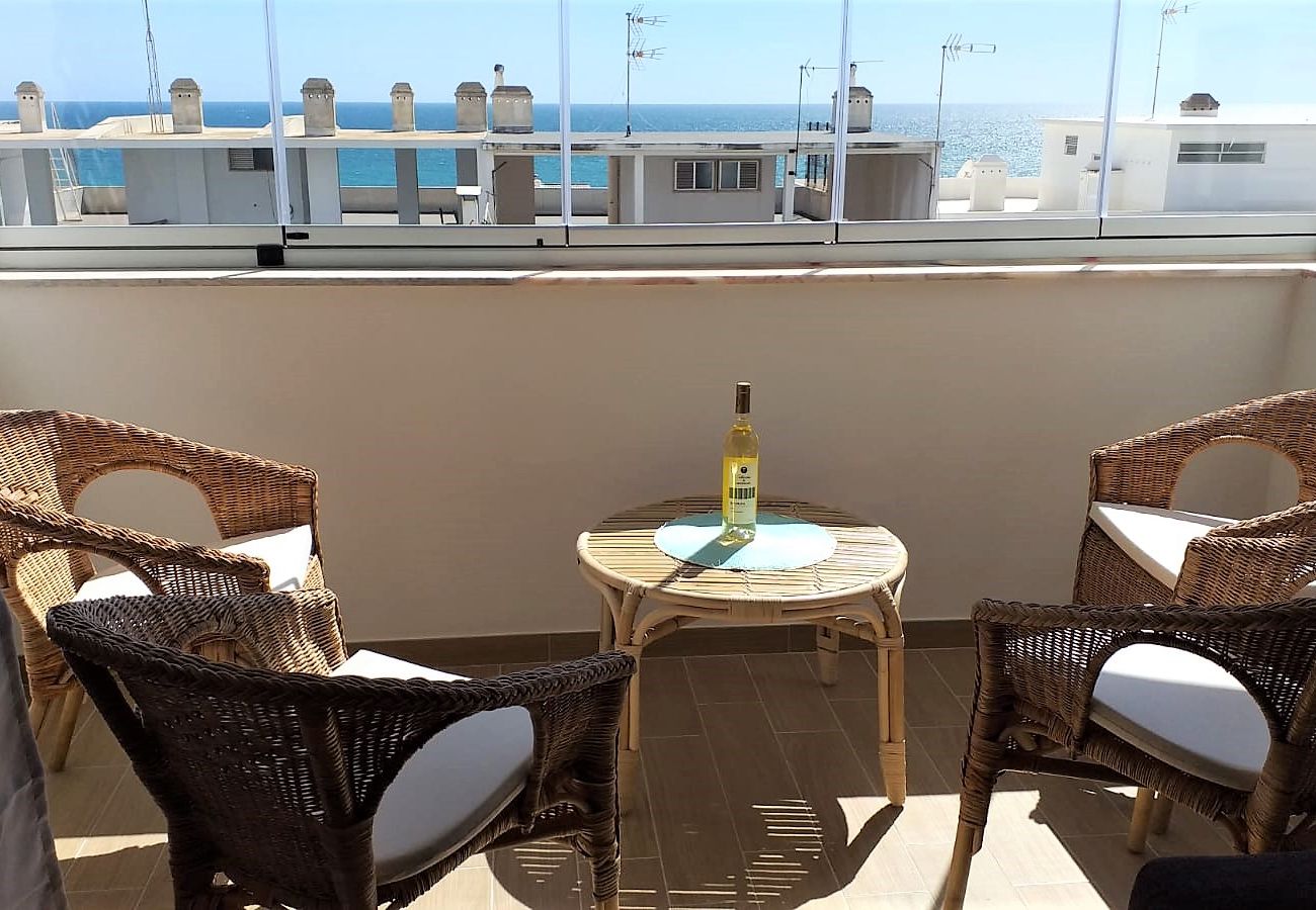 Apartment in Quarteira - Apartment with air-conditioned to 50 m beach