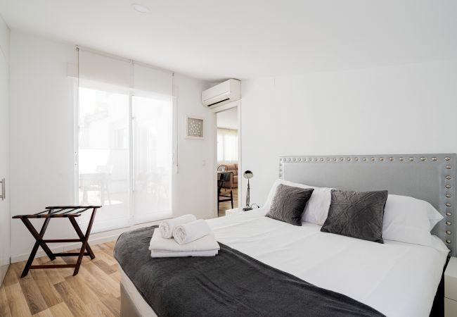 Apartment in Madrid - M (PRE105B) Ático Terraza Puerta del Sol Apartment in Madrid - M (PRE105B) Ático Terraza Puerta del Sol