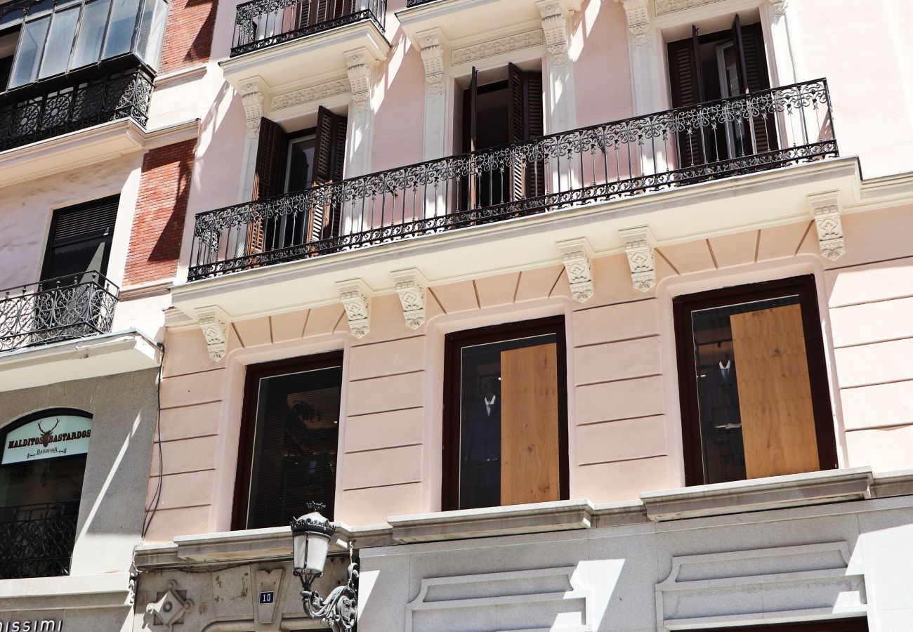 Apartment in Madrid - Apartment Madrid Downtown Puerta del Sol M (PRE2A)