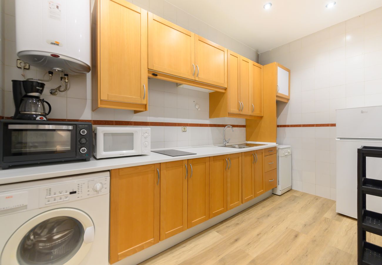 Apartment in Madrid - M (DLM73) Downtown Madrid centro Cibeles
