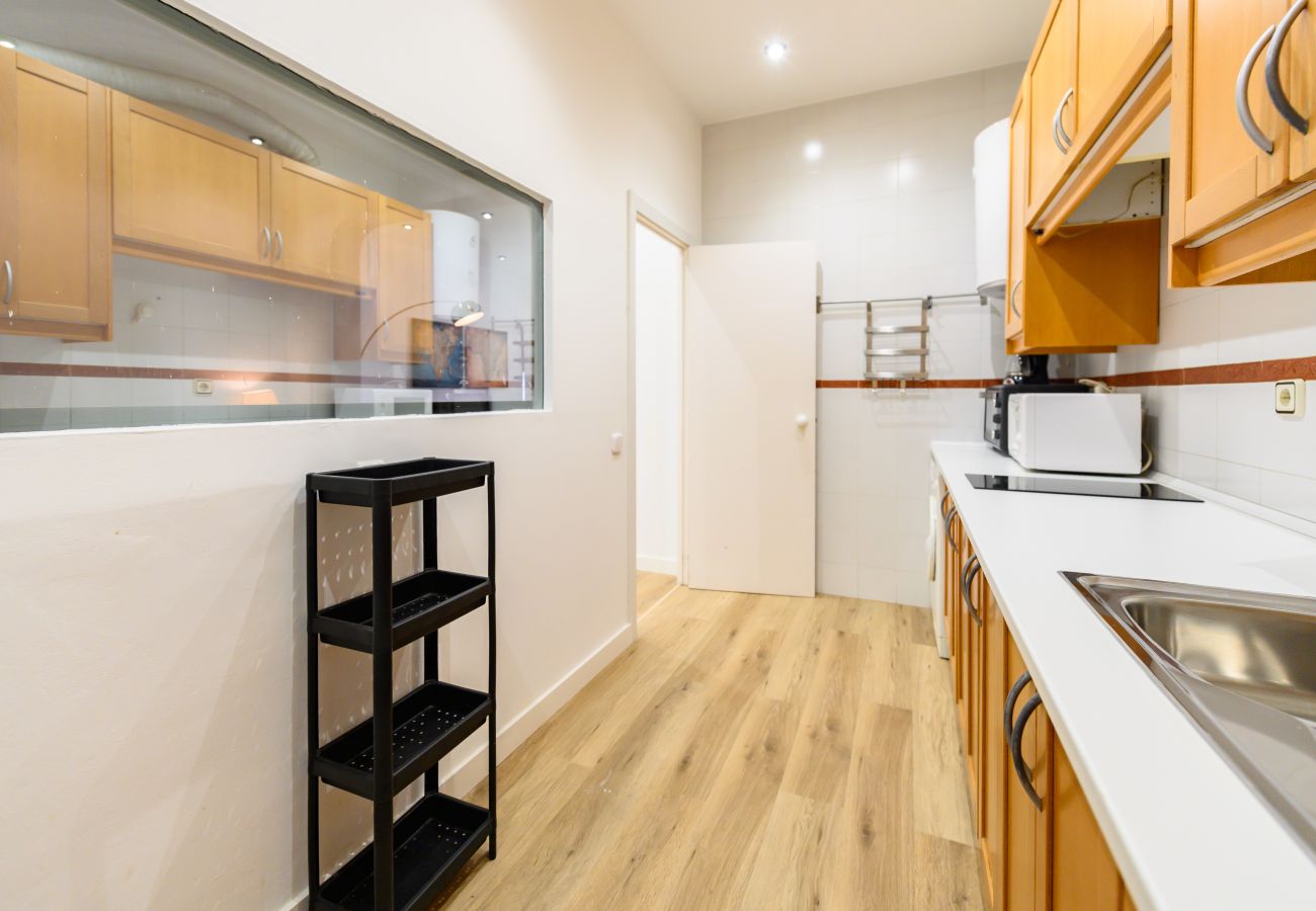 Apartment in Madrid - M (DLM73) Downtown Madrid centro Cibeles