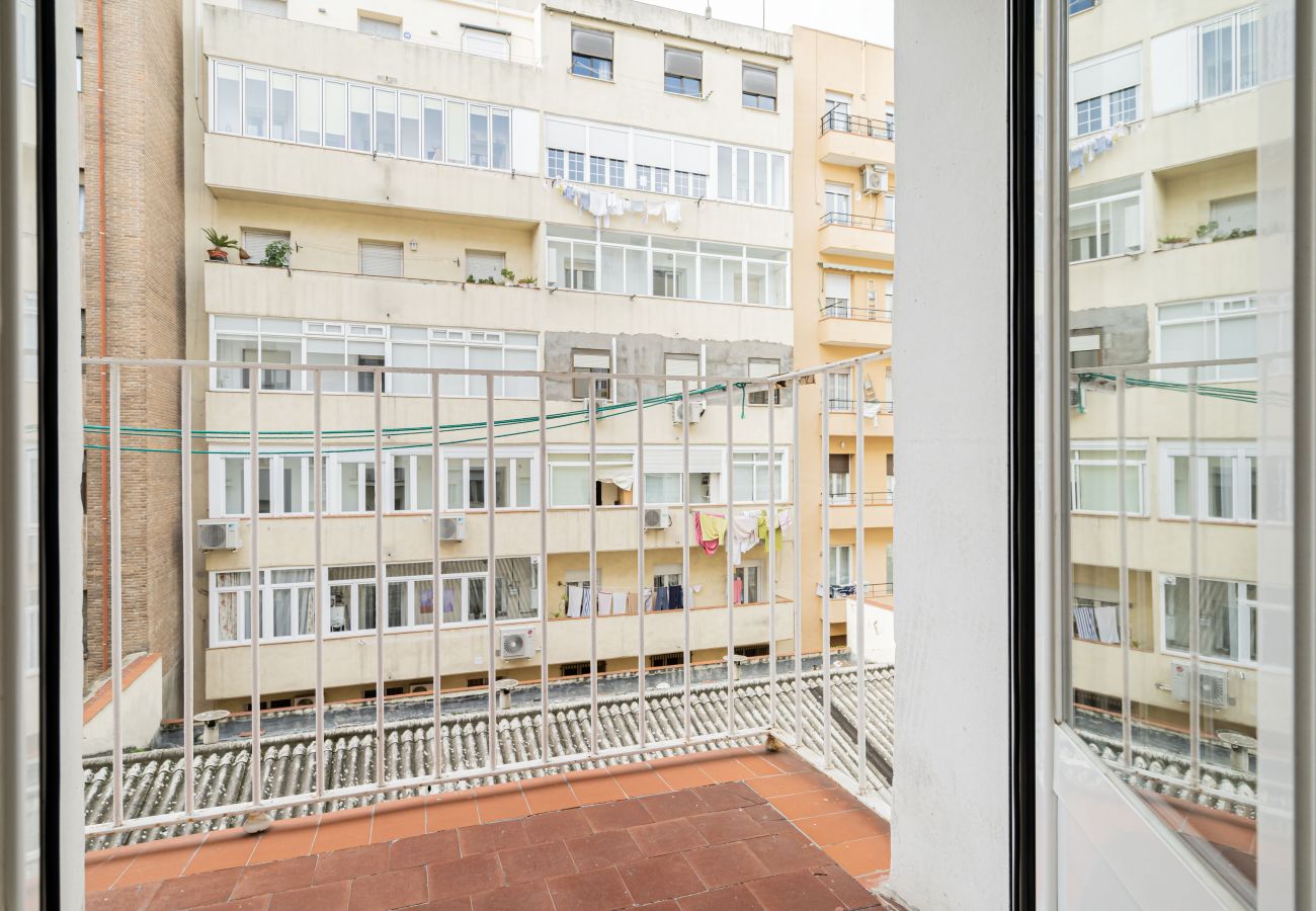 Apartment in Madrid - Plaza de España Madrid Centro (JAM472C)
