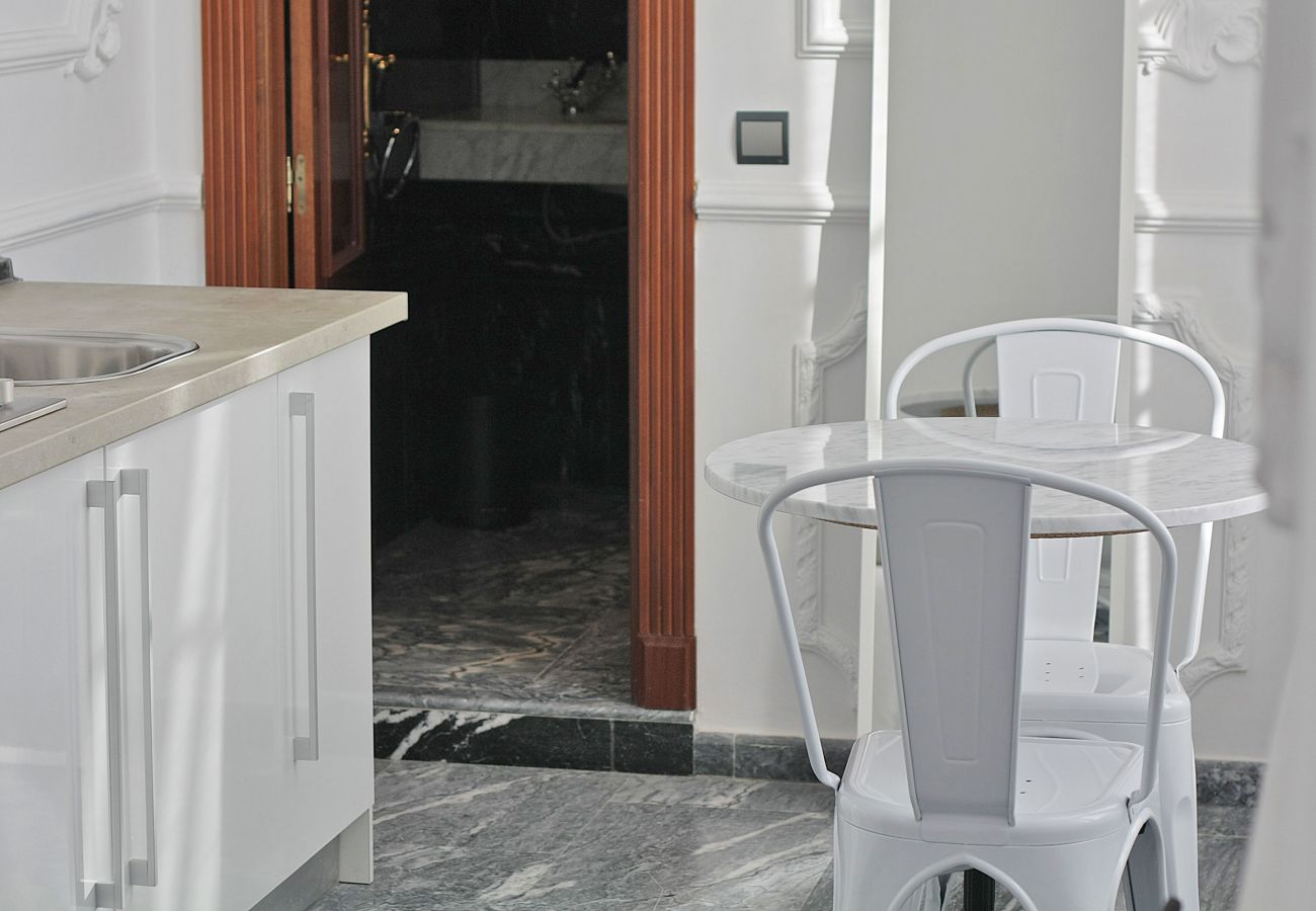 Apartment in Málaga - Plaza de la Constitución I