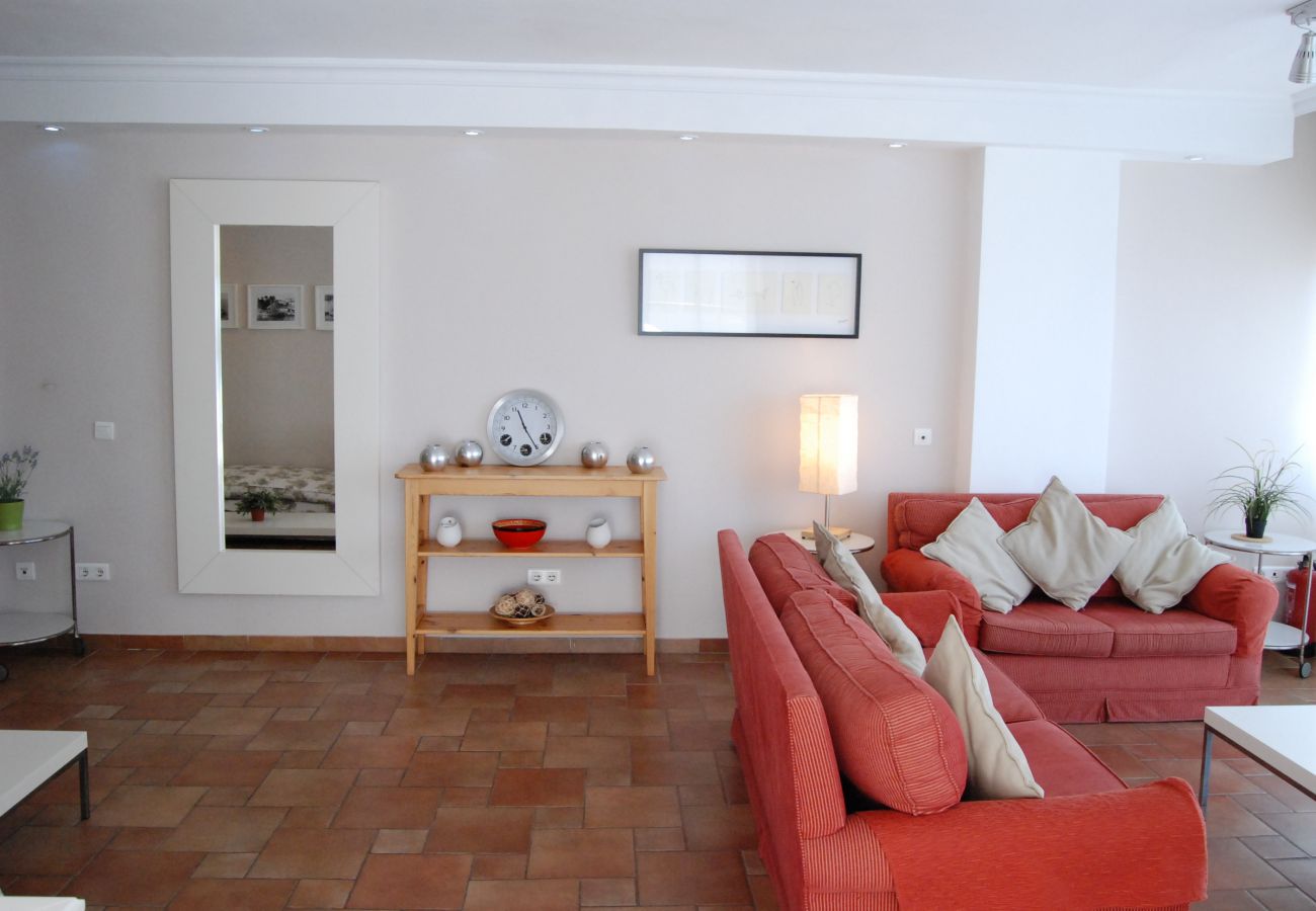 Apartment in Nerja - Apartment of 3 bedrooms to 100 m beach