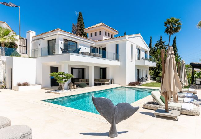 Villa/Dettached house in Marbella - Absolute high end villa with pool & Jacuzzi*
