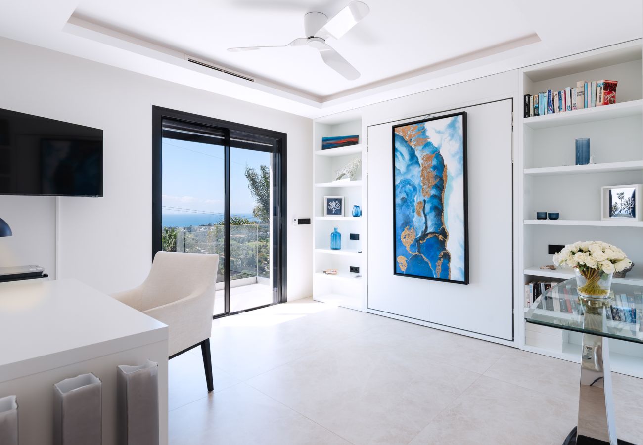 Villa in Marbella - Absolute high end villa with pool & Jacuzzi*
