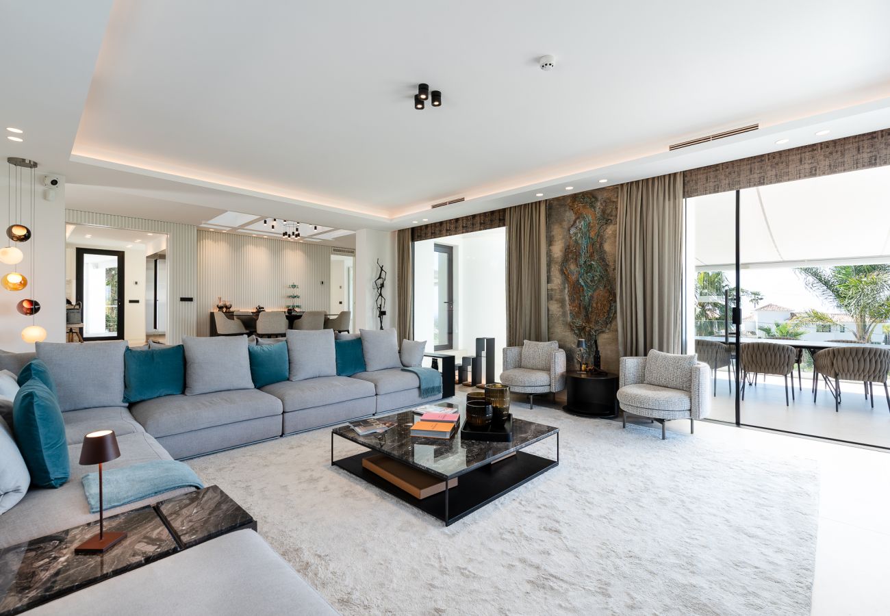 Villa in Marbella - Absolute high end villa with pool & Jacuzzi*