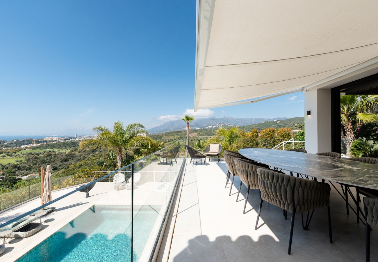 Villa in Marbella - Absolute high end villa with pool & Jacuzzi*