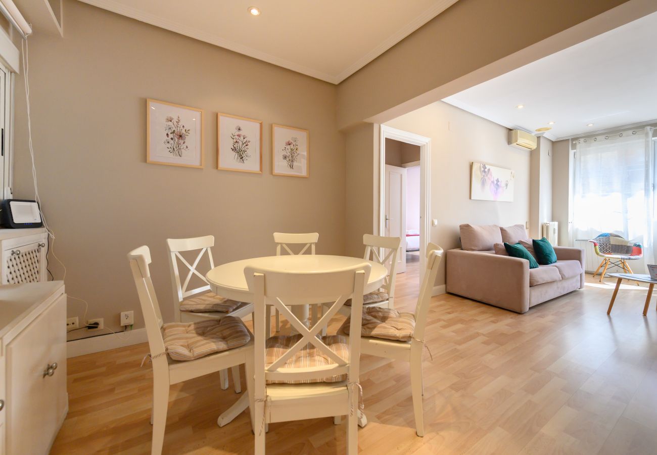 Apartment in Madrid - M (AAM242) Bº Salamanca-Guindalera