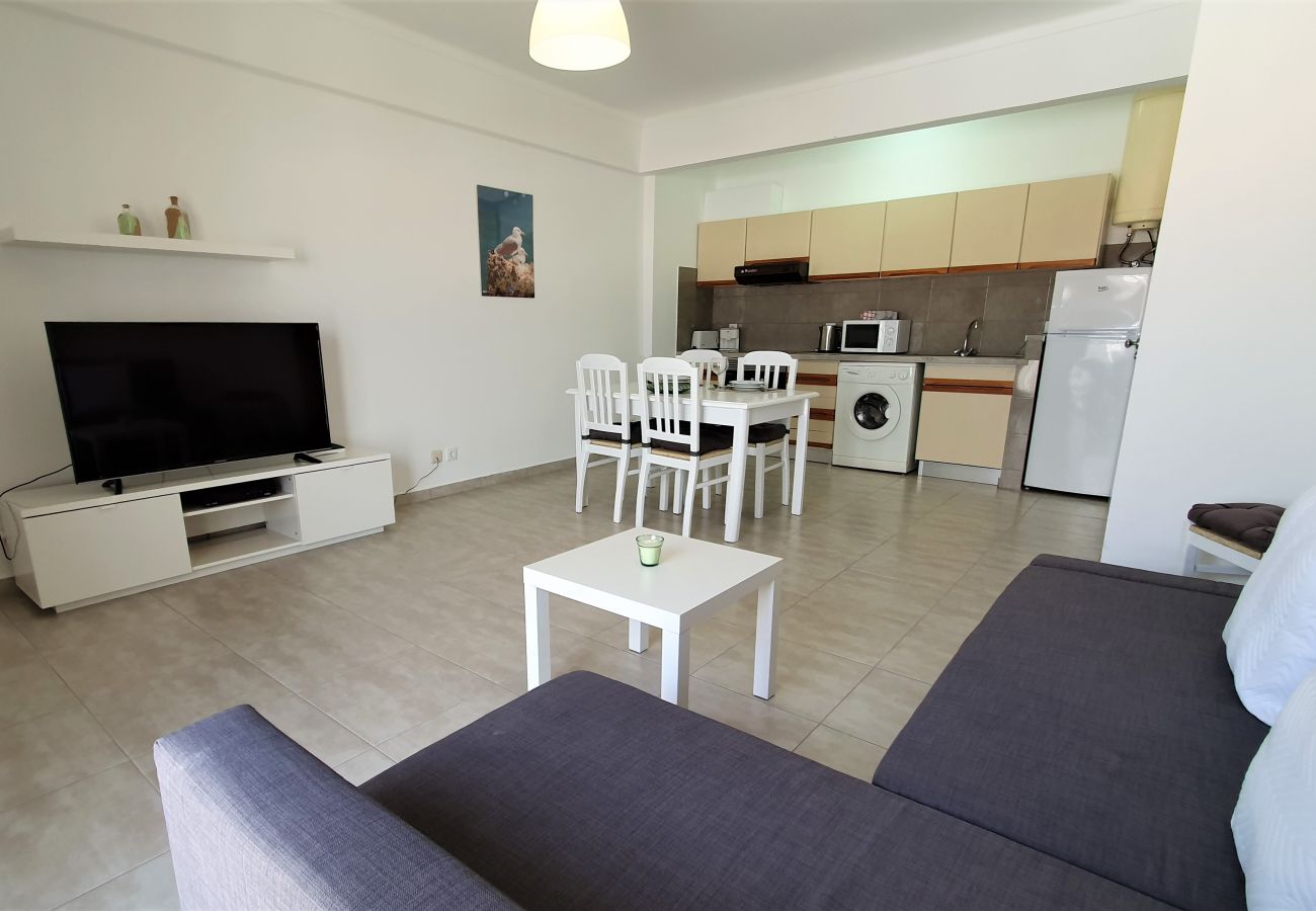 Apartment in Quarteira - Apartment of 1 bedrooms to 150 m beach