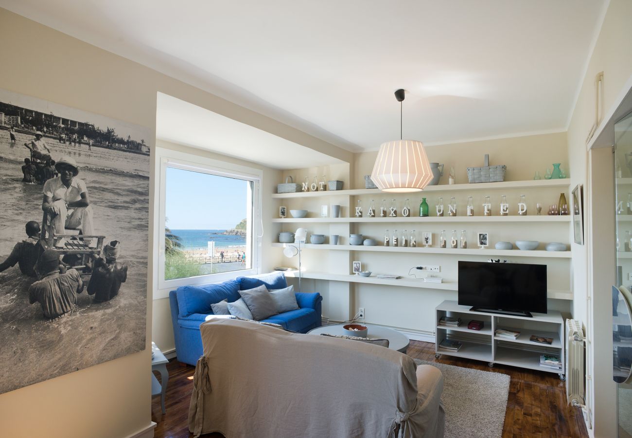 Apartment in San Sebastián - Apartment of 3 bedrooms to 50 m beach