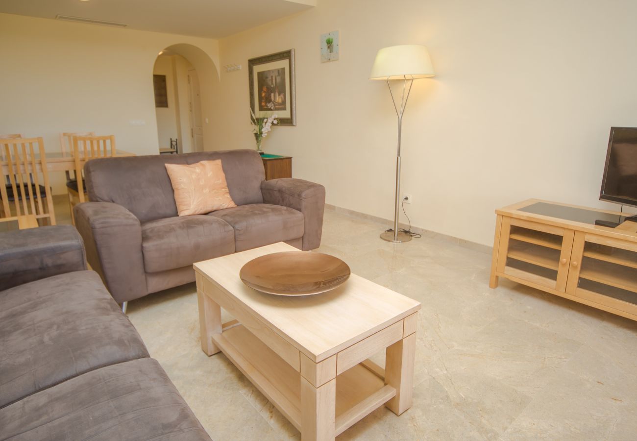 Apartment in Manilva - Apartment with swimming pool to 2 km beach