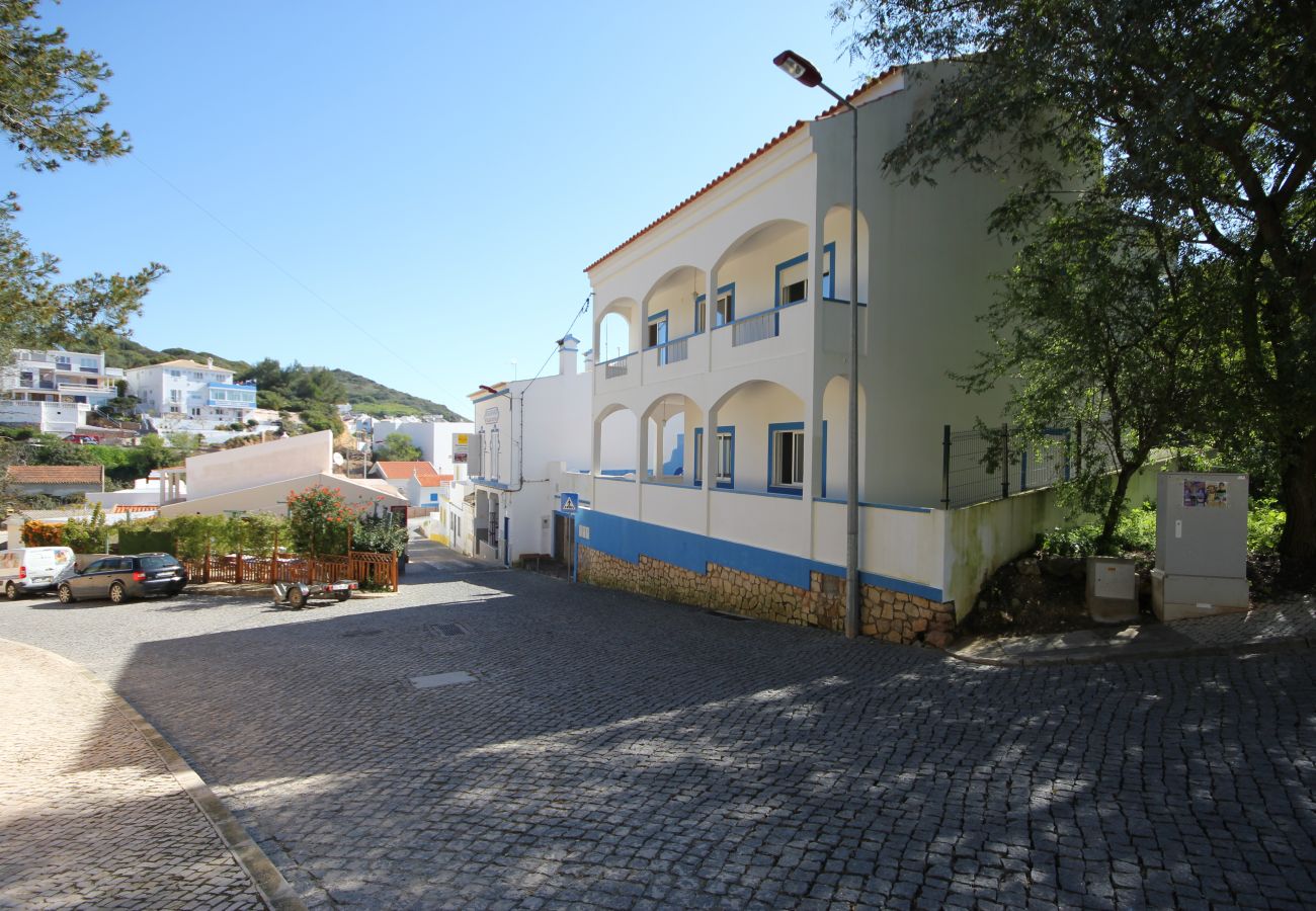 Apartment in Praia da Salema - Apartment in Praia da Salema