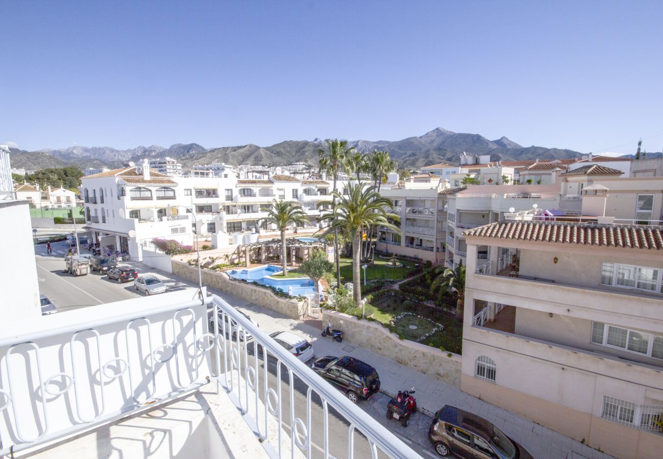 House in Nerja - House of 2 bedrooms to 50 m beach