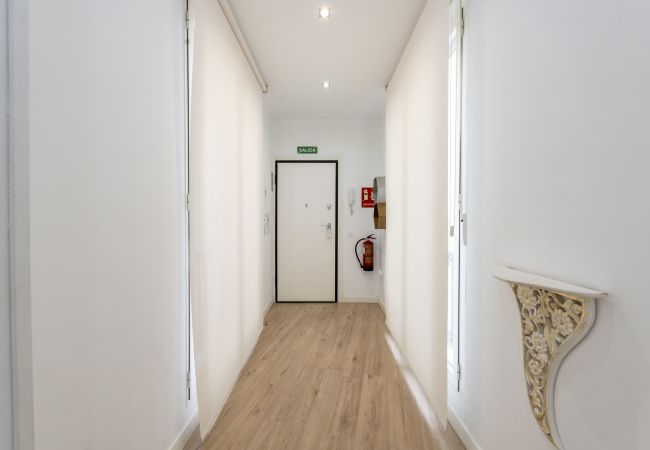 Apartment in Madrid - M (PRE103C) Apto. de diseño Puerta del Sol 9 Apartment in Madrid - M (PRE103C) Apto. de diseño Puerta del Sol 9