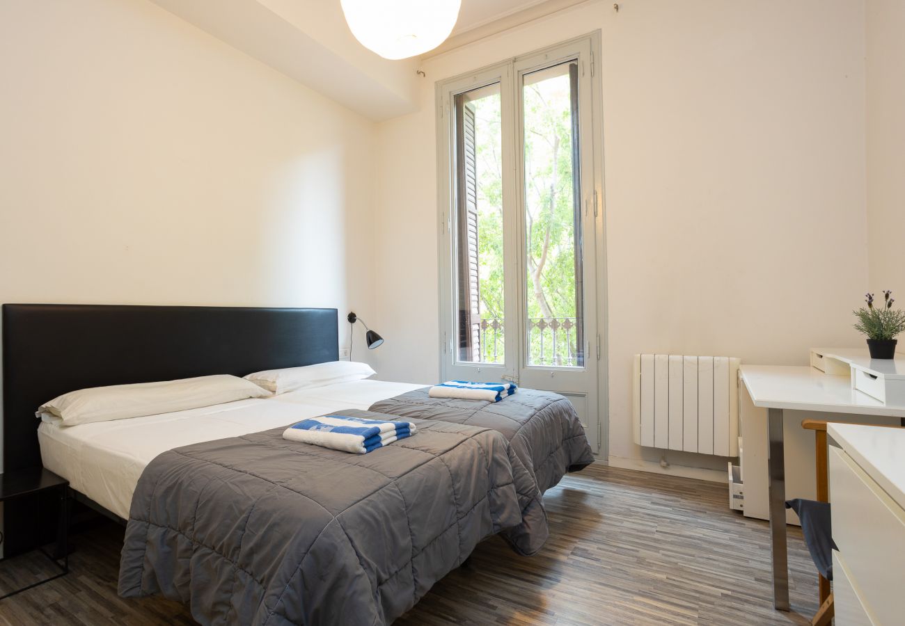 Apartment in Barcelona - CASANOVA ELEGANCE, excellent apartment, excellent location in Barcelona center