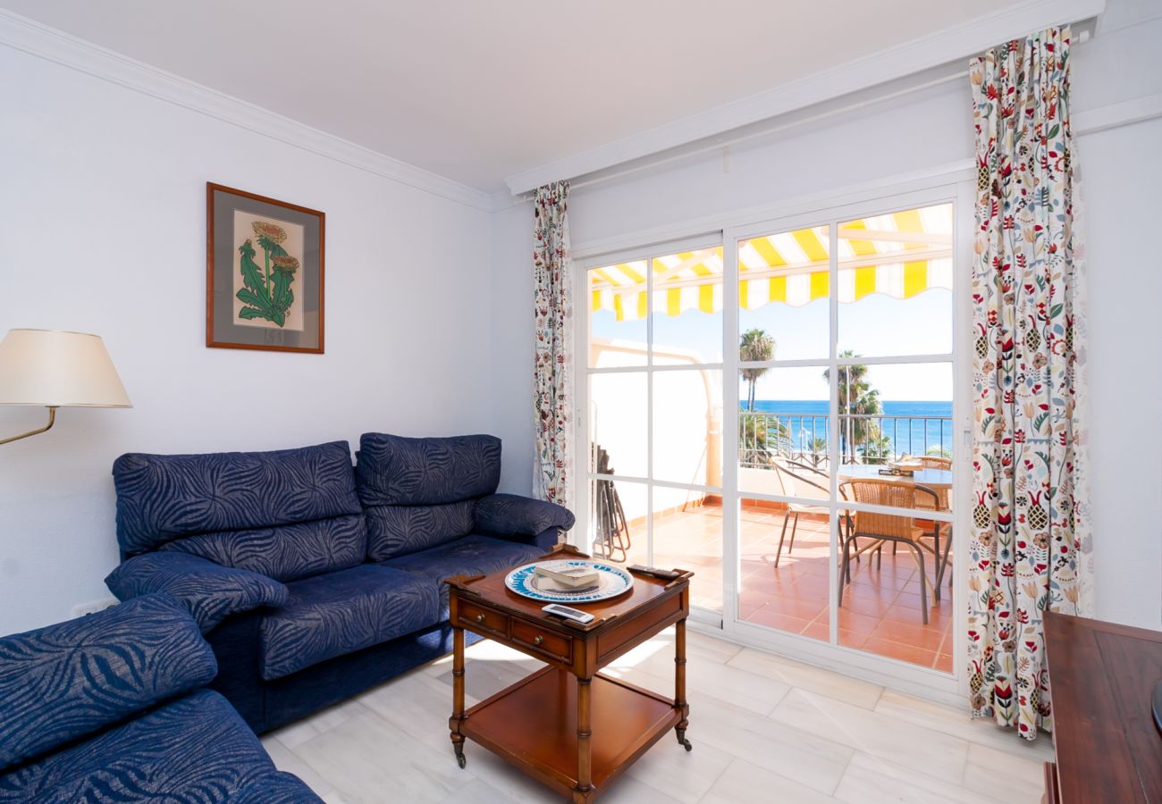 Apartment in Nerja - Apartment with air-conditioned to 10 m beach