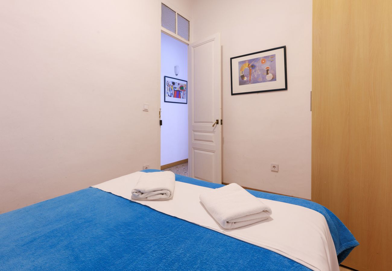 Apartment in Barcelona - GRACIA SANT AGUSTI, 3 bedrooms