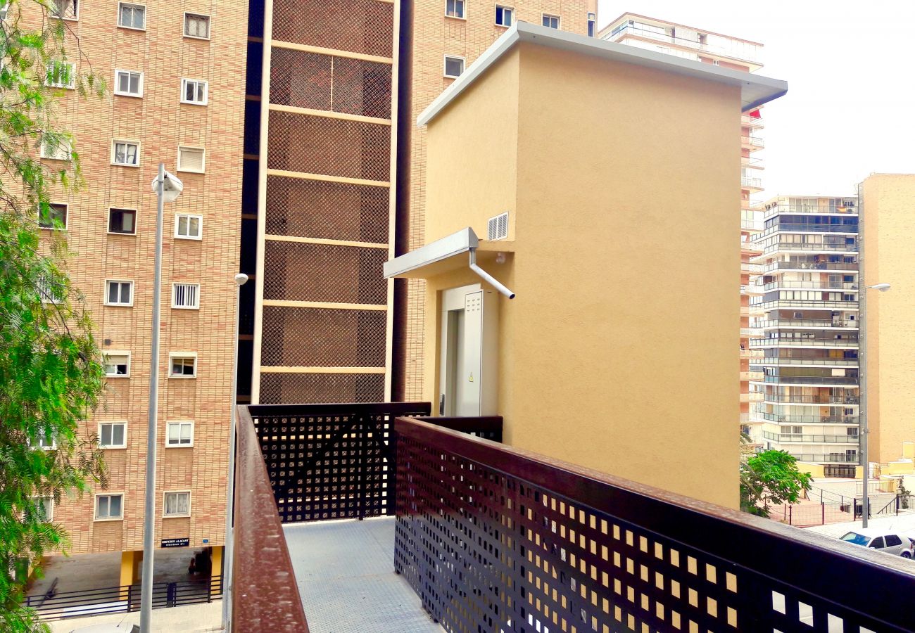 Apartment in Alicante / Alacant - Apartment with air-conditioned in Alicante