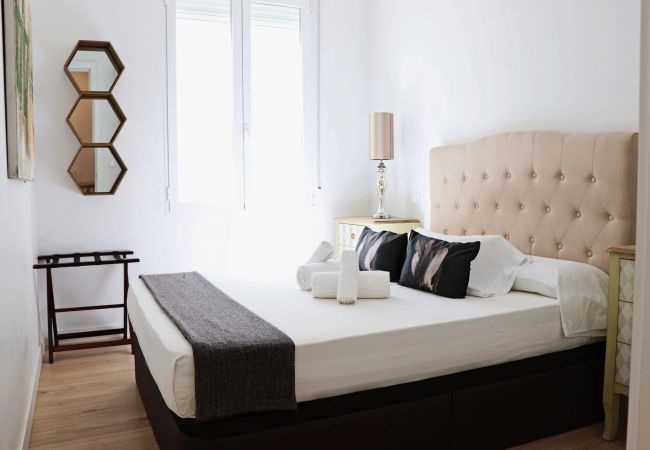 Apartment in Madrid - M (PRE103A) Apto. de diseño Puerta del Sol 7 Apartment in Madrid - M (PRE103A) Apto. de diseño Puerta del Sol 7