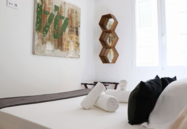 Apartment in Madrid - M (PRE103A) Apto. de diseño Puerta del Sol 7 Apartment in Madrid - M (PRE103A) Apto. de diseño Puerta del Sol 7