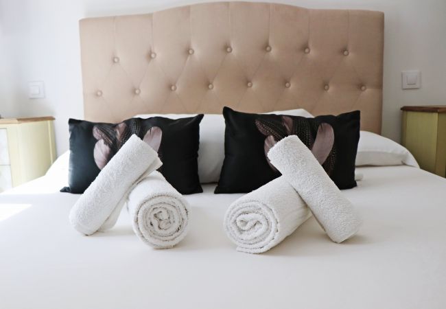 Apartment in Madrid - M (PRE103A) Apto. de diseño Puerta del Sol 7 Apartment in Madrid - M (PRE103A) Apto. de diseño Puerta del Sol 7