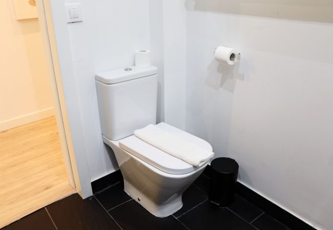 Apartment in Madrid - M (PRE103A) Apto. de diseño Puerta del Sol 7 Apartment in Madrid - M (PRE103A) Apto. de diseño Puerta del Sol 7