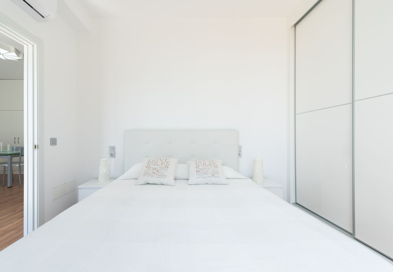 Apartment in Las Palmas de Gran Canaria - Apartment with air-conditioned to 5 m beach