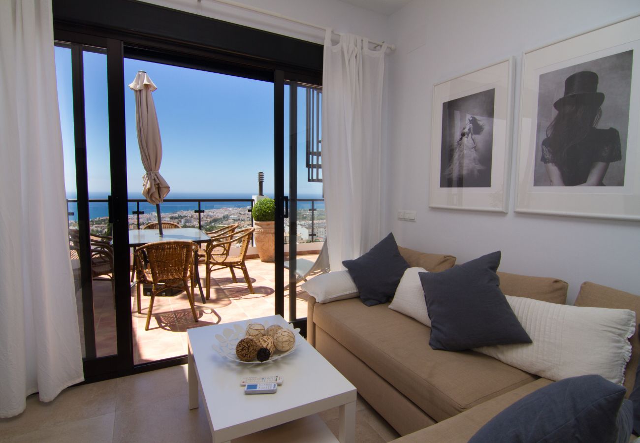 Apartment in Nerja - Apartment with swimming pool to 2 km beach