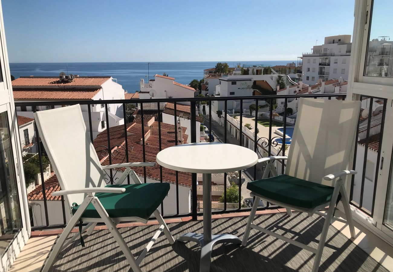 Apartment in Nerja - Apartment with swimming pool to 300 m beach