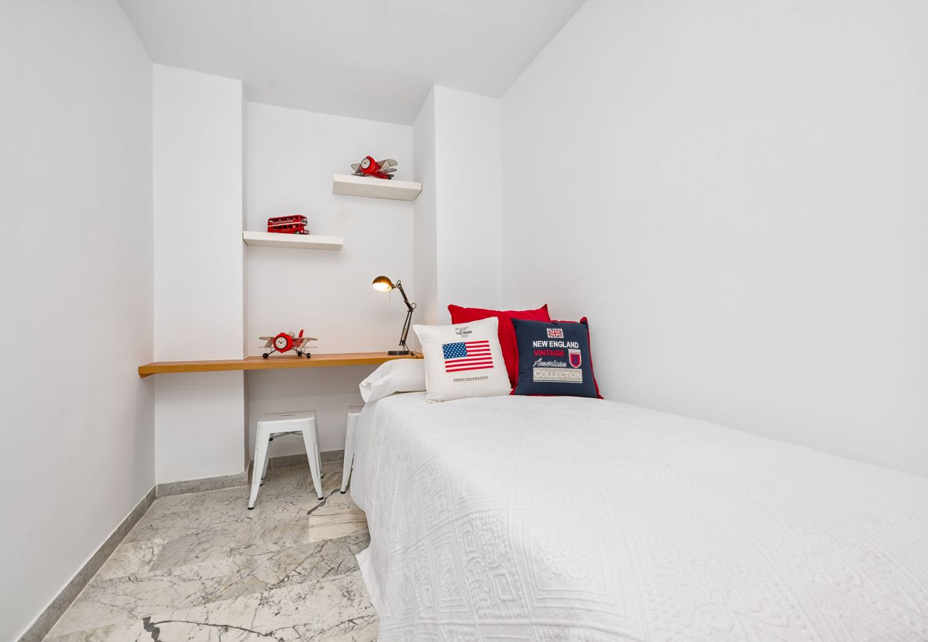 Apartment in Torremolinos - iloftmalaga Playa de los Álamos