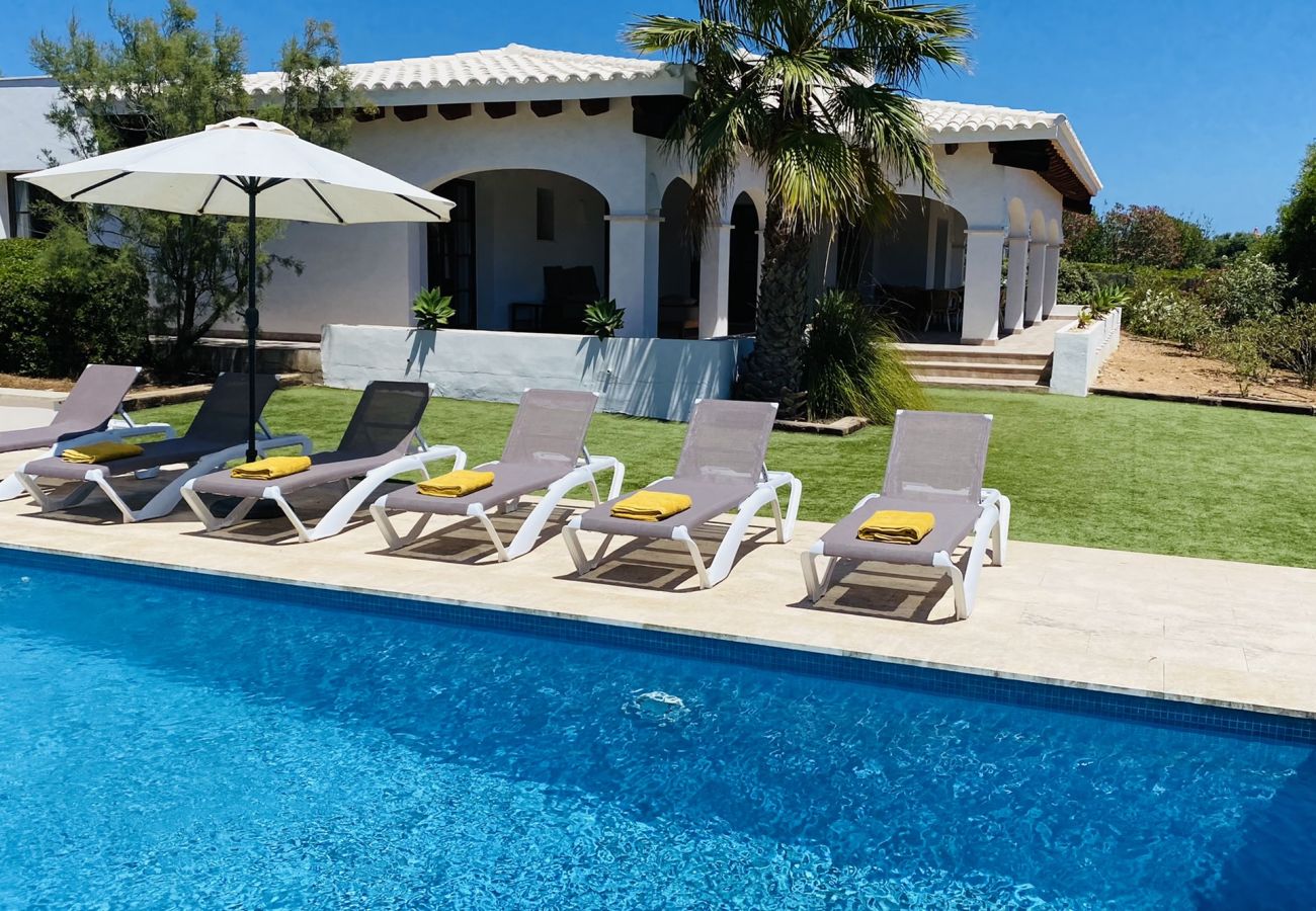 Villa in Cap d´en Font - Villa for 8 people to 600 m beach