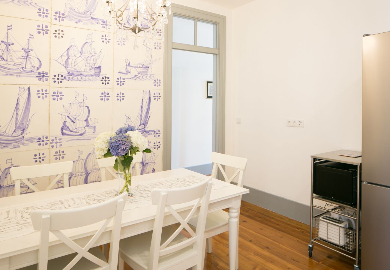 Apartment in Lisbon - Apartment of 2 bedrooms to 14 m beach