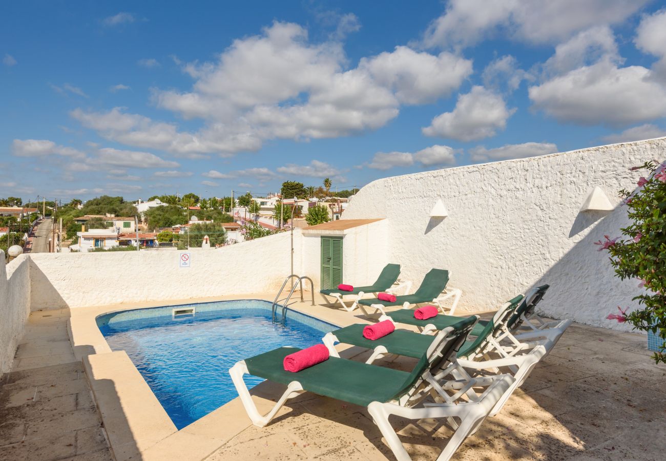 Villa in Calan Porter - Villa with swimming pool to 280 m beach