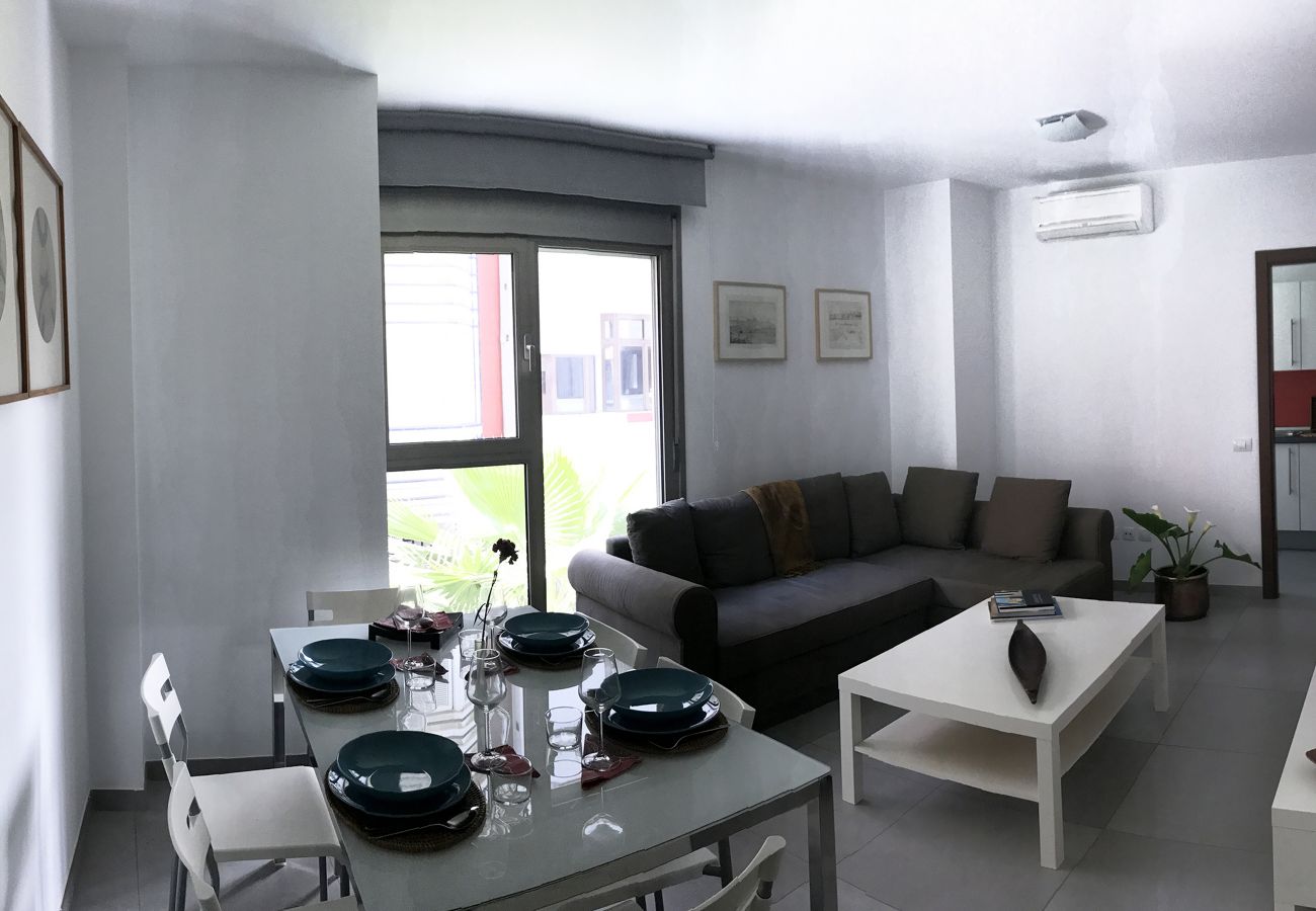 Apartment in Las Palmas de Gran Canaria - Apartment for 6 people to 120 m beach