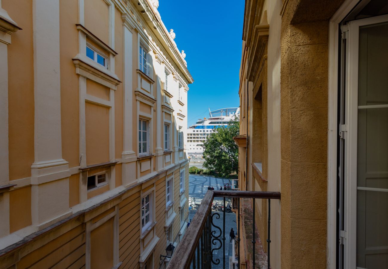 Apartment in Cádiz - Apartment of 1 bedrooms to 1 km beach