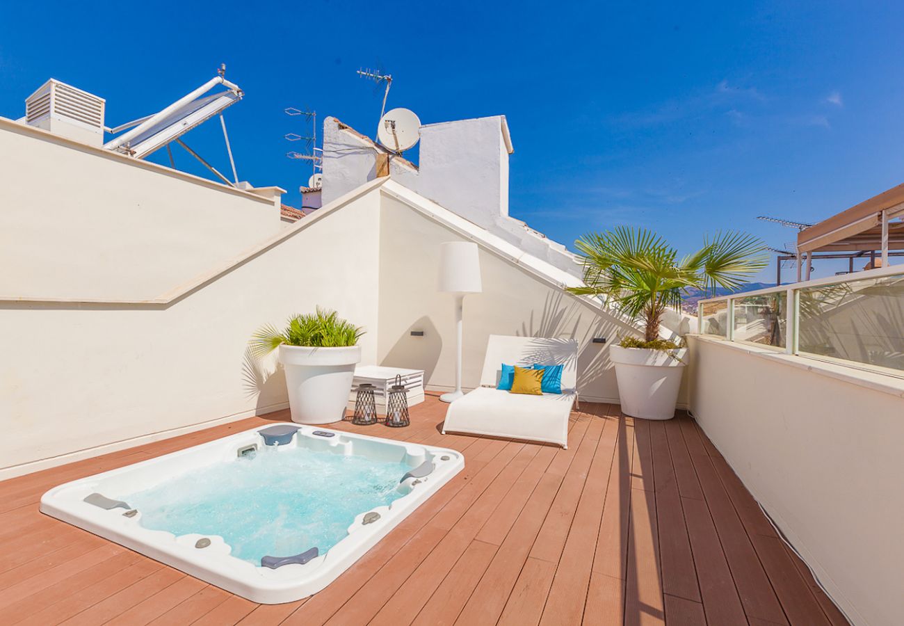 Apartment in Málaga - iloftmalaga Premium Calle Nueva 4F, Jacuzzi and private terrace