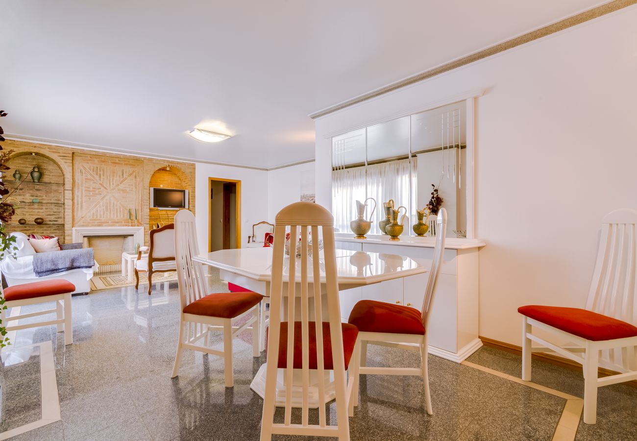Apartment in Faro - Apartment with air-conditioned in Faro