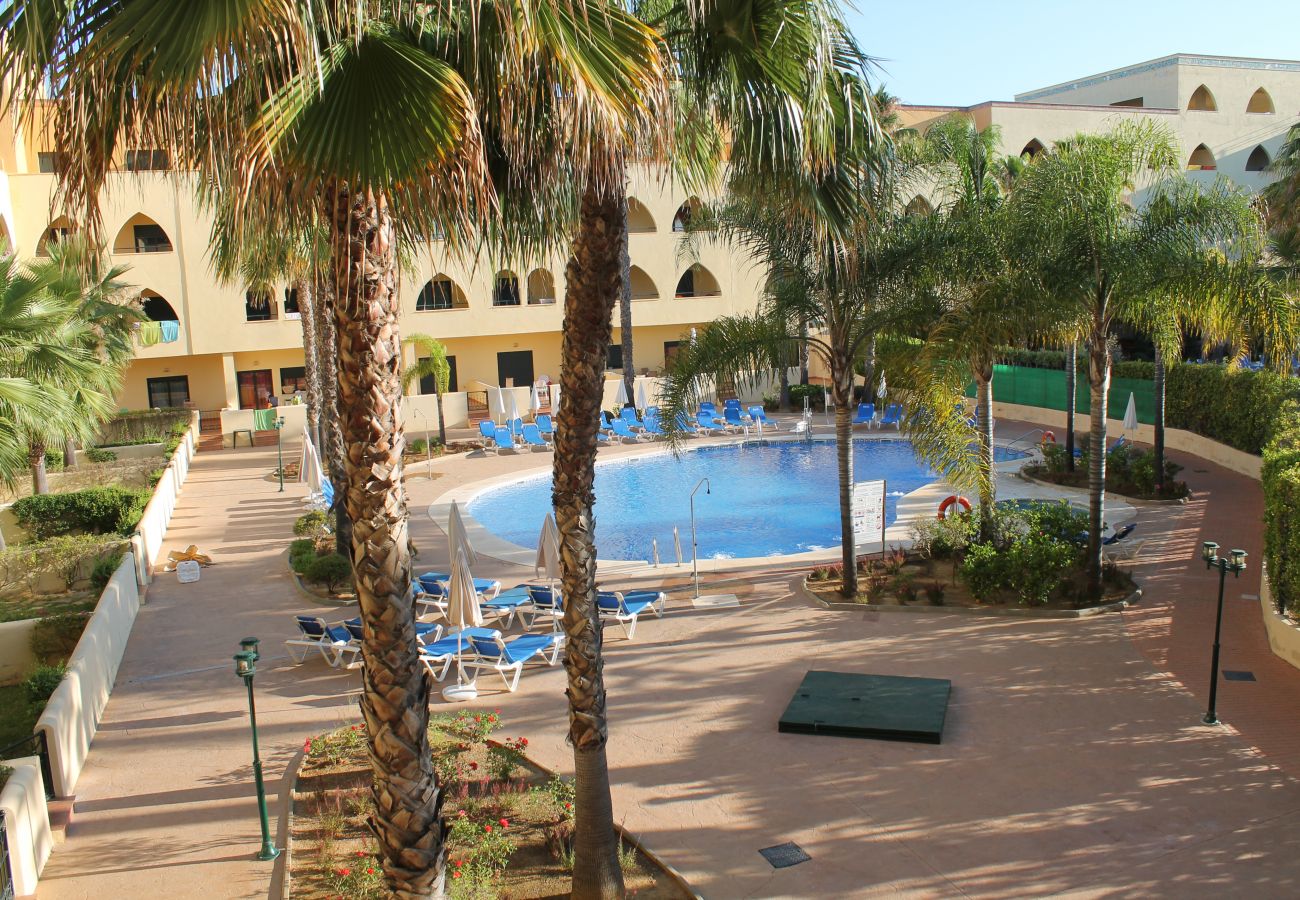 Apartment in Punta del Moral - Apartment with swimming pool to 60 m beach