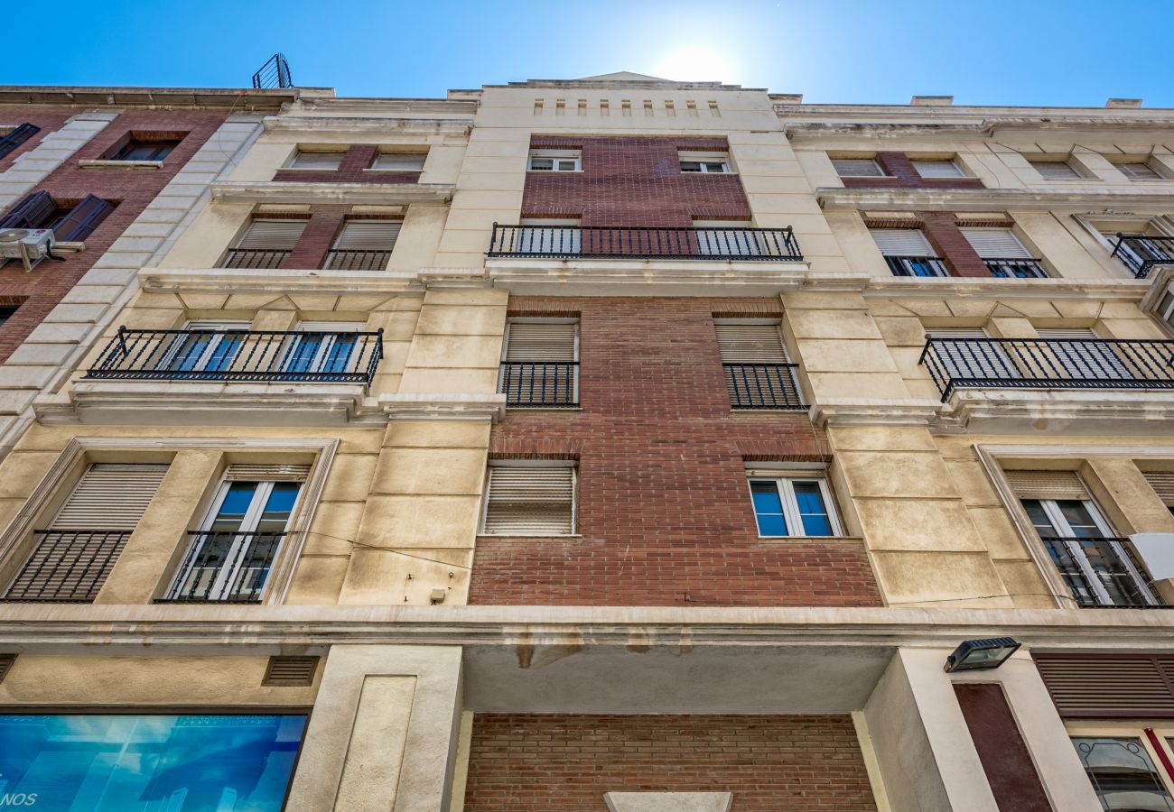 Apartment in Málaga - Apartamento Calle Martínez - Larios 12