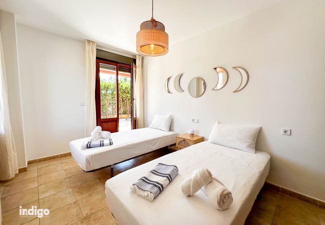 Apartment in Ayamonte - TOU001 3 Bedroom Apartment with Sunny Private Garden Apartment in Ayamonte - TOU001 3 Bedroom Apartment with Sunny Private Garden