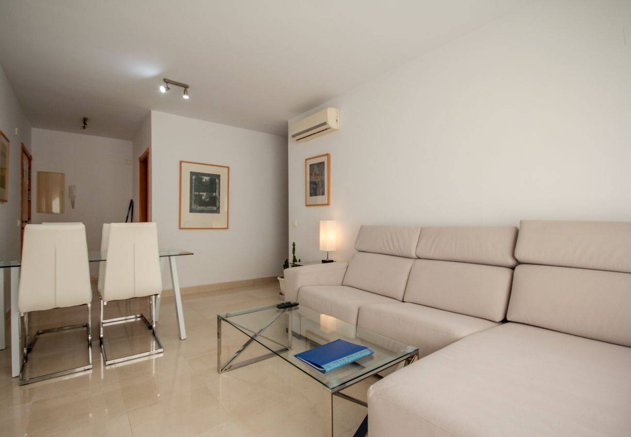 Apartment in Nerja - Apartment for 4 people to 200 m beach