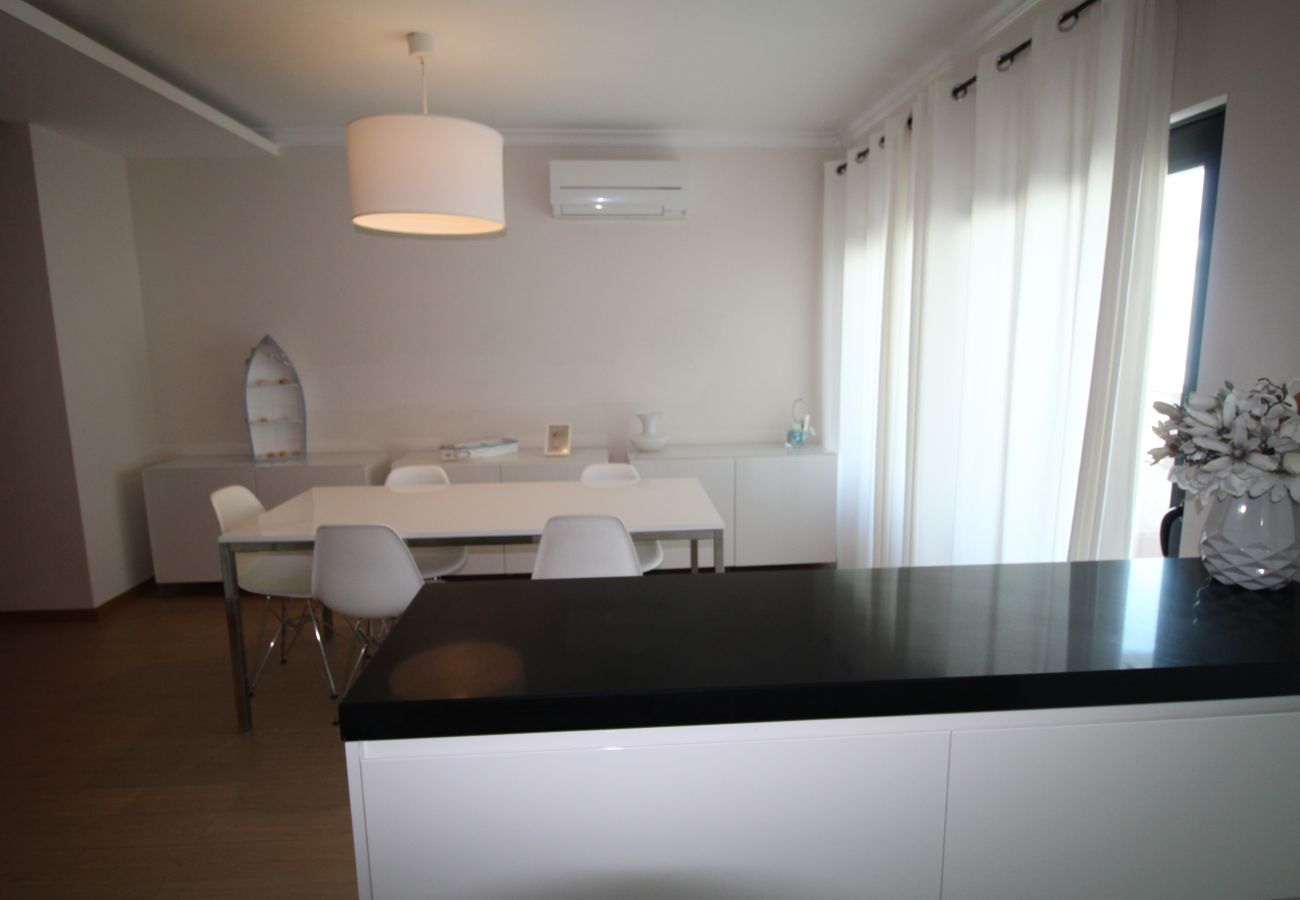 Apartment in Praia da Rocha - Apartment with air-conditioned to 700 m beach