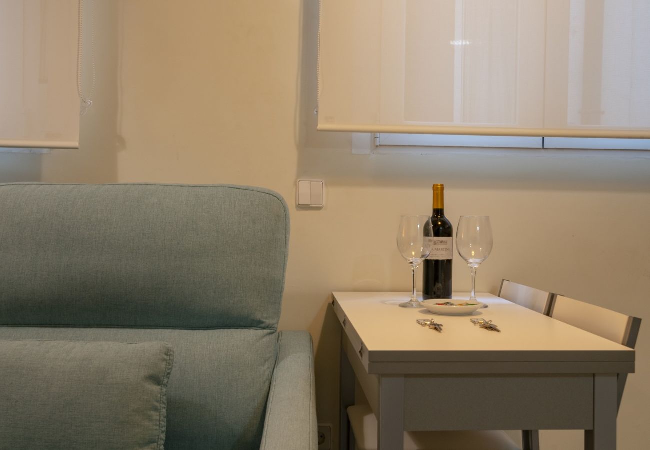 Apartment in Madrid - Apartment Downtown Madrid Chueca-Malasaña, 1 Room, 4 pax