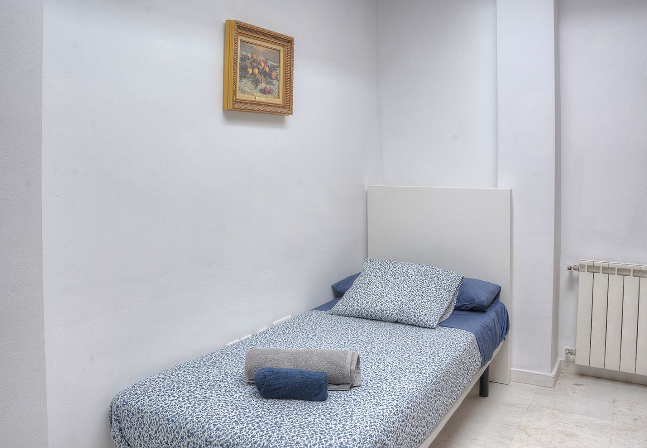 Apartment in Seville - Apartment for 7 people in Sevilla