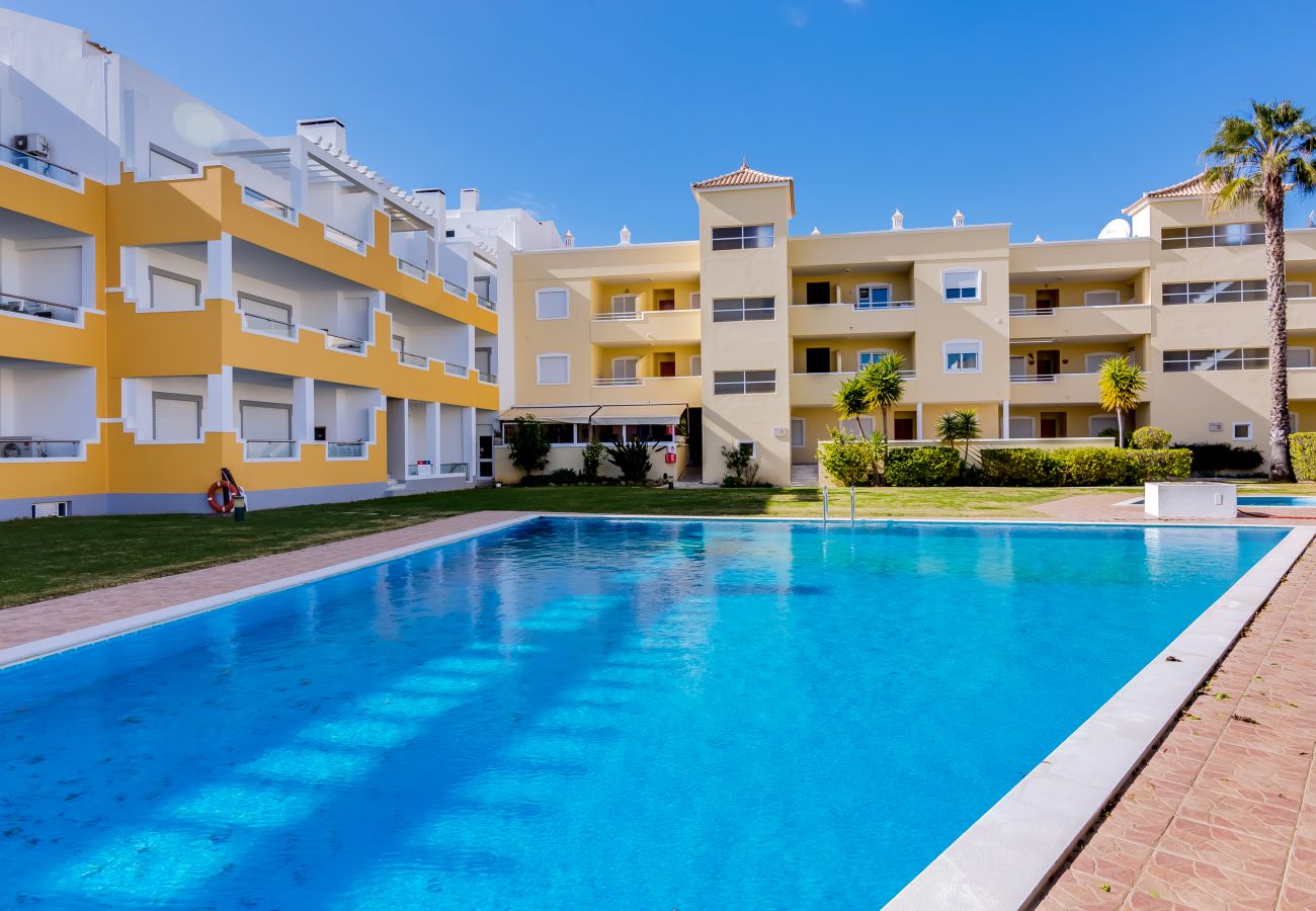 Apartment in Vilamoura - Apartment of 2 bedrooms to 2 km beach