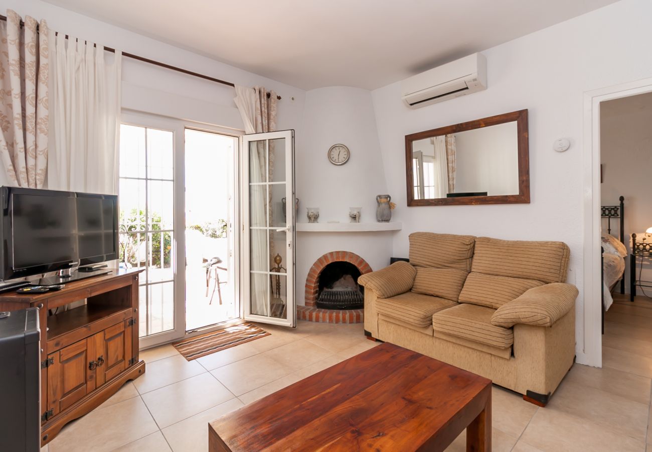 Townhouse in Nerja - Townhouse with air-conditioned to 500 m beach
