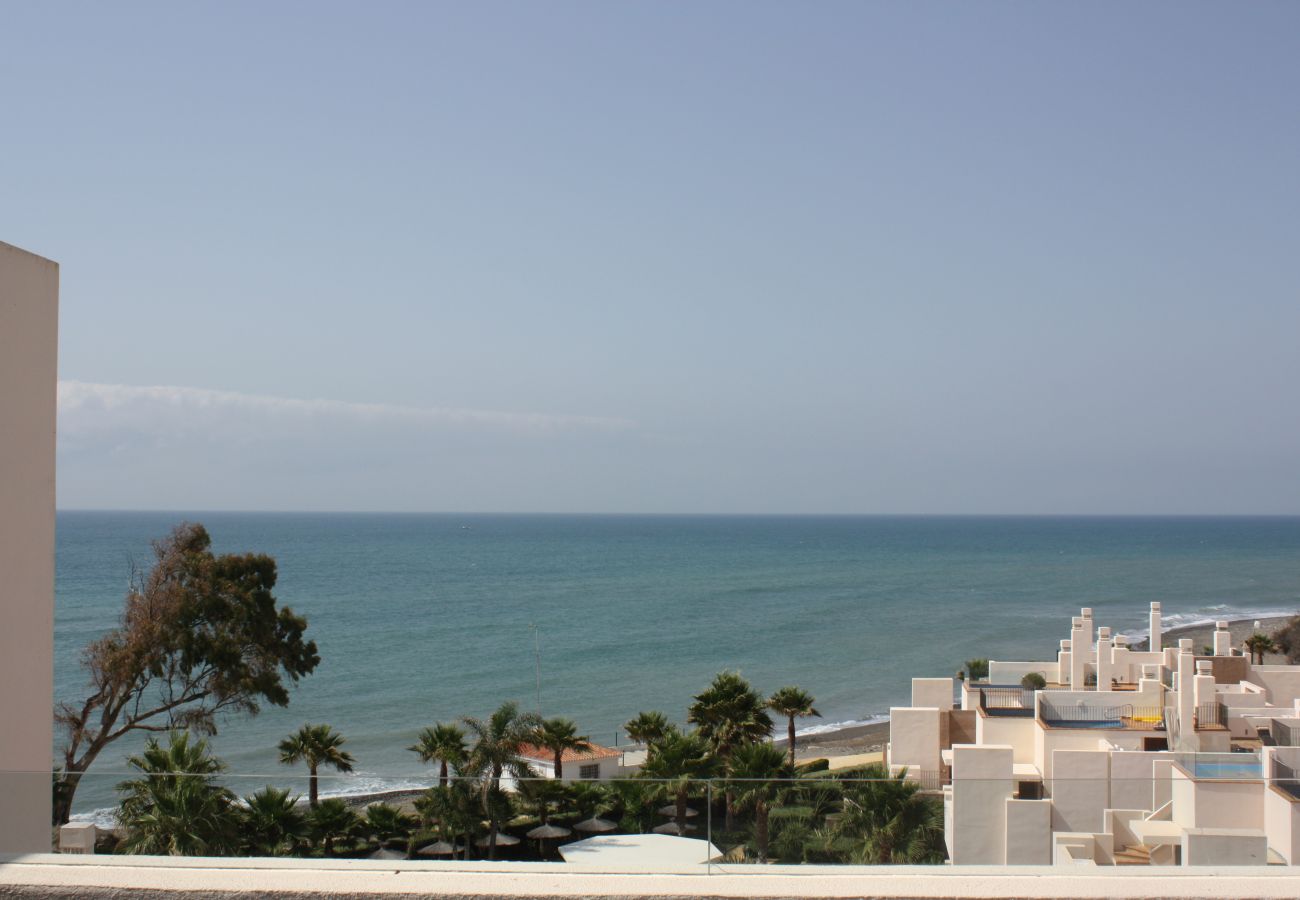 Apartment in Estepona - Apartment with swimming pool to 50 m beach